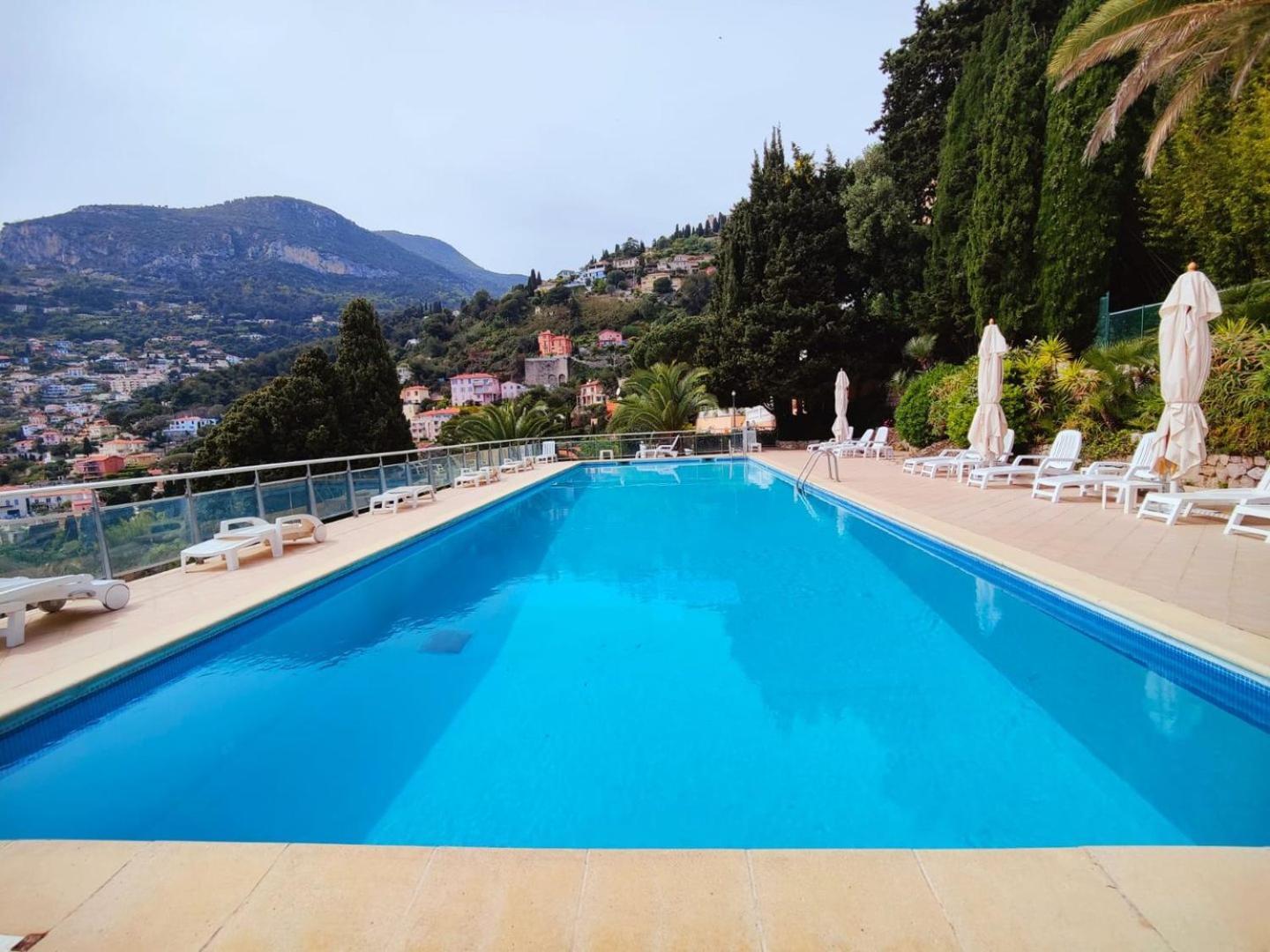 Le Coq Massolin Roquebrune-Cap-Martin Exterior foto